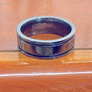 Men’s Wedding Band